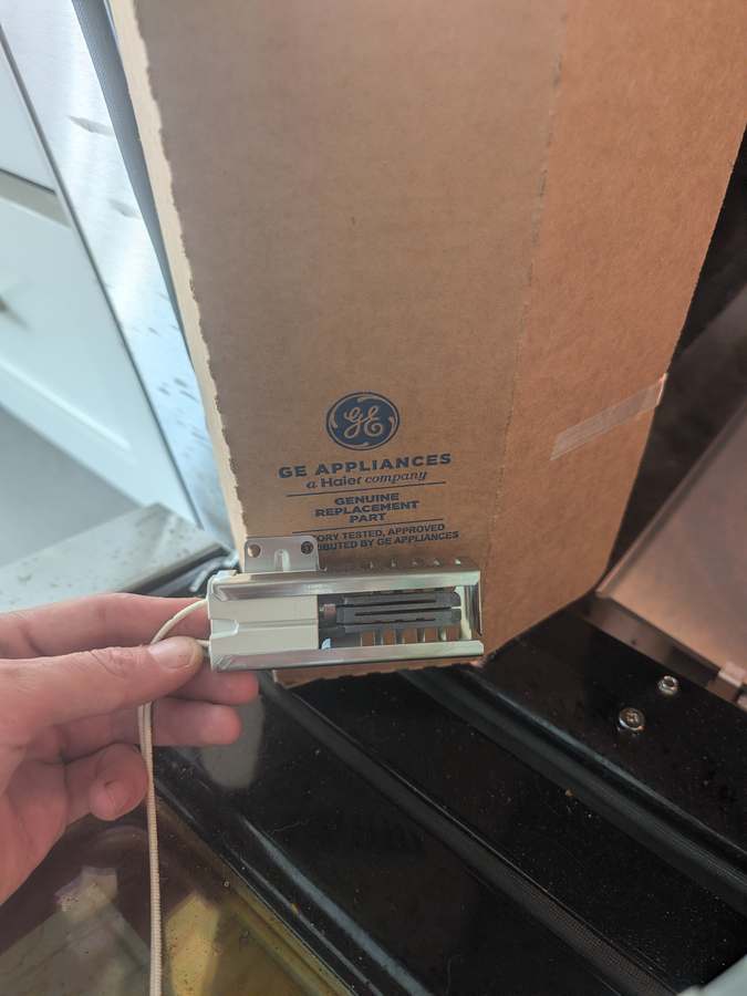 Genuine GE Appliances replacement oven igniter - Fort Worth TX